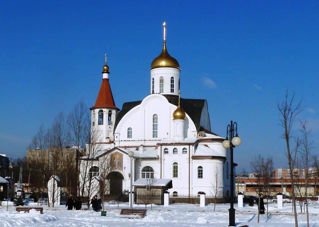 Реутов. Церковь Казанской иконы Божией Матери. фасады, Южный фасад