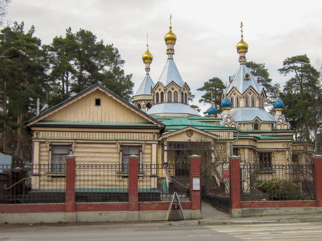 Церковь Троицы Живоначальной, Удельная (Раменский район и гг. Бронницы, Жуковский, Московская область). фасады