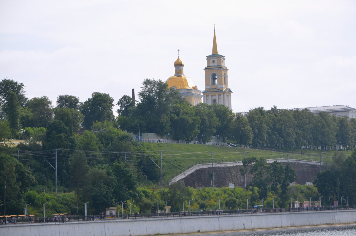 Собор Преображения Господня, Пермь (Пермь, город, Пермский край). общий вид в ландшафте, Вид с Камы