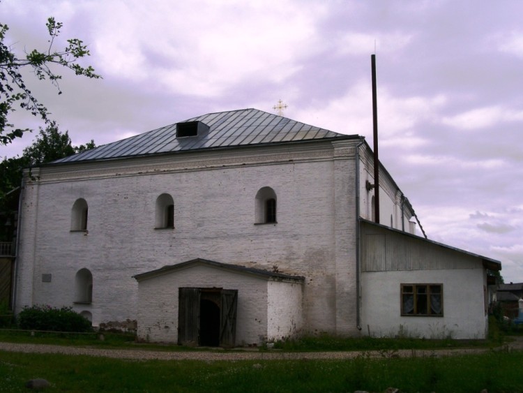 Селижарово. Селижаров Троицкий монастырь. Церковь Петра и Павла. фасады, западный фасад