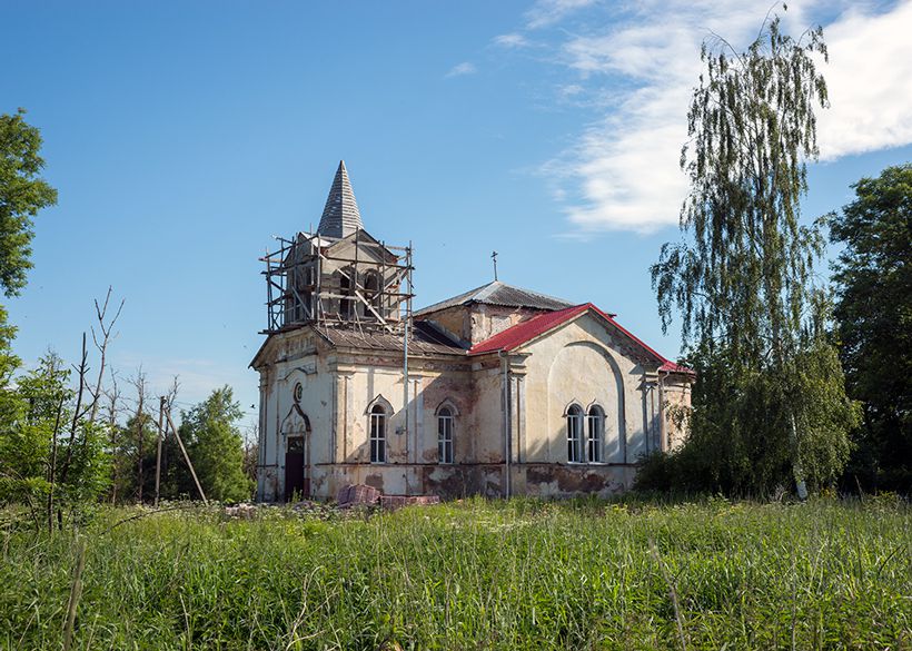 Каложицы. Церковь Екатерины. фасады, Вид с юго-западной стороны.