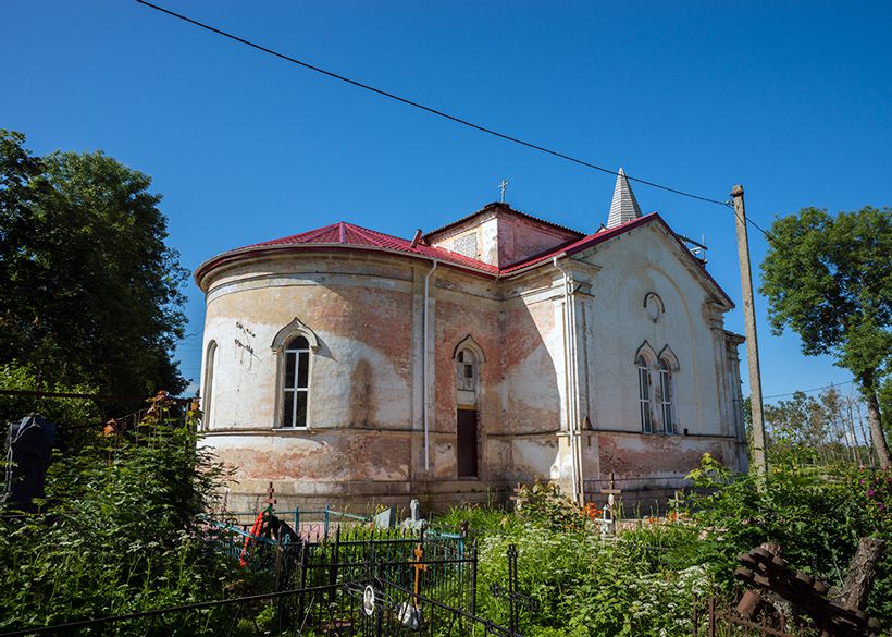 Каложицы. Церковь Екатерины. фасады, Вид с северо-восточной стороны.