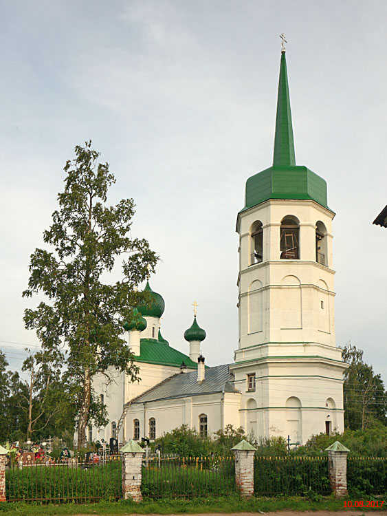 Сясьстрой. Церковь Успения Пресвятой Богородицы в Сясьских рядках. фасады