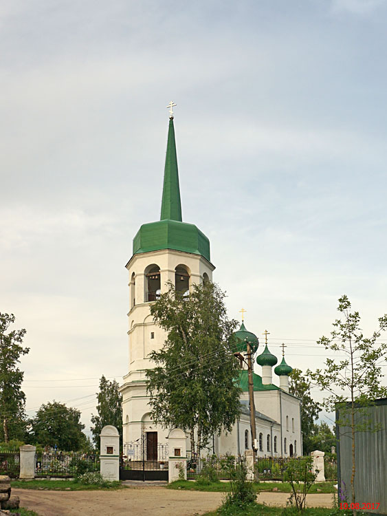 Сясьстрой. Церковь Успения Пресвятой Богородицы в Сясьских рядках. фасады