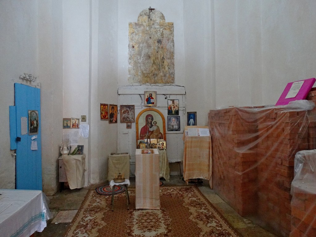 Церковь Смоленской иконы Божией Матери, Пономарёво (Лодейнопольский район, Ленинградская область). интерьер и убранство