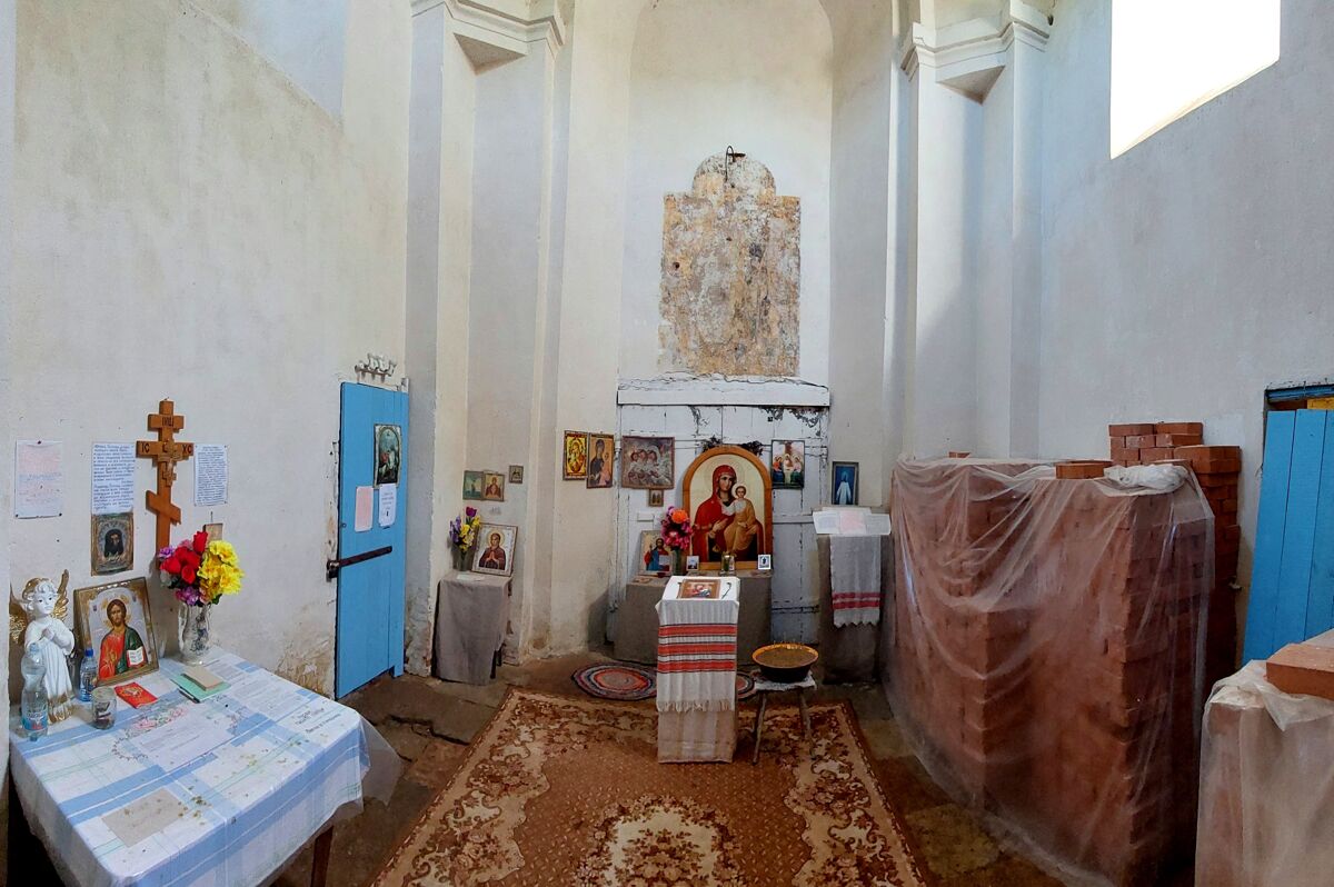 Церковь Смоленской иконы Божией Матери, Пономарёво (Лодейнопольский район, Ленинградская область). интерьер и убранство