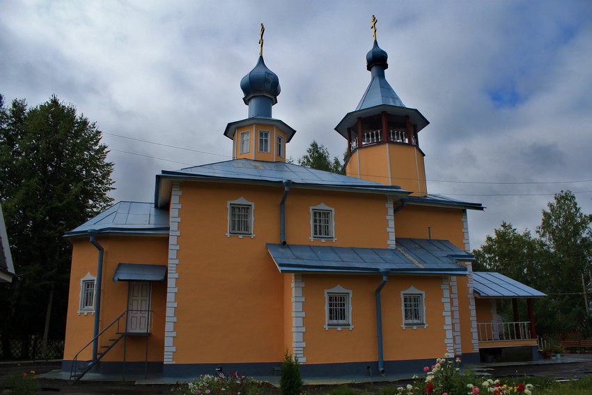 Лодейное Поле. Церковь Петра и Павла. фасады