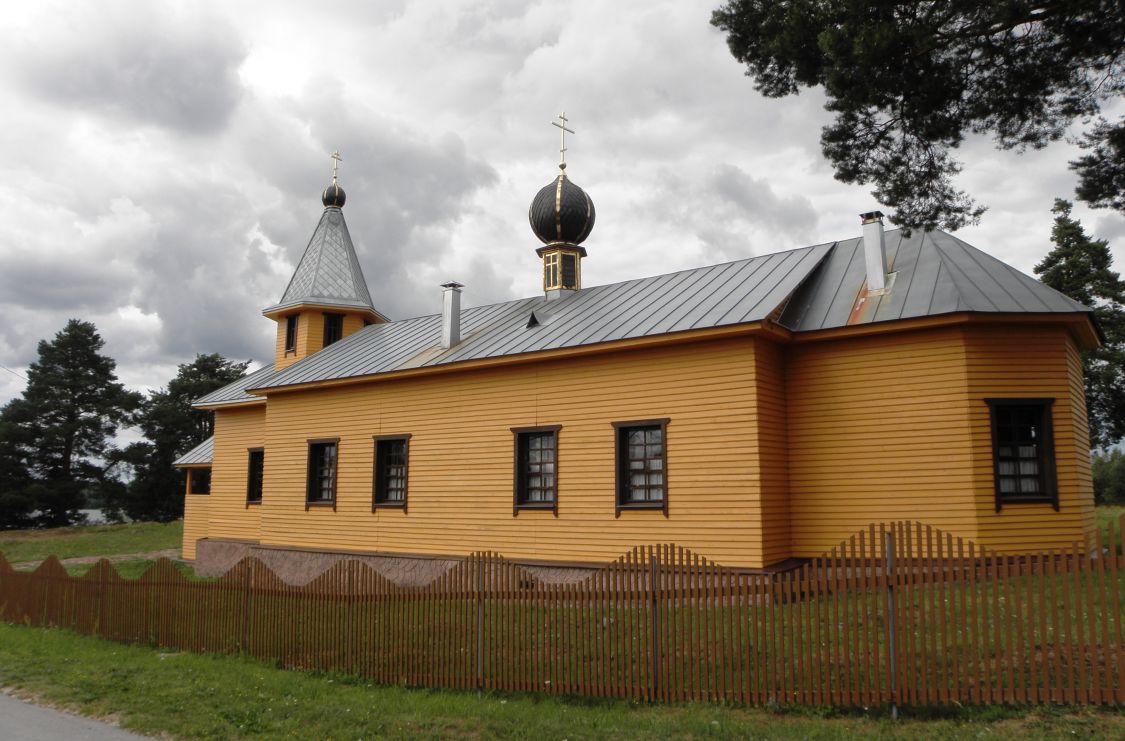 Церковь Сретения Господня, Родионово (Подпорожский район, Ленинградская область). фасады