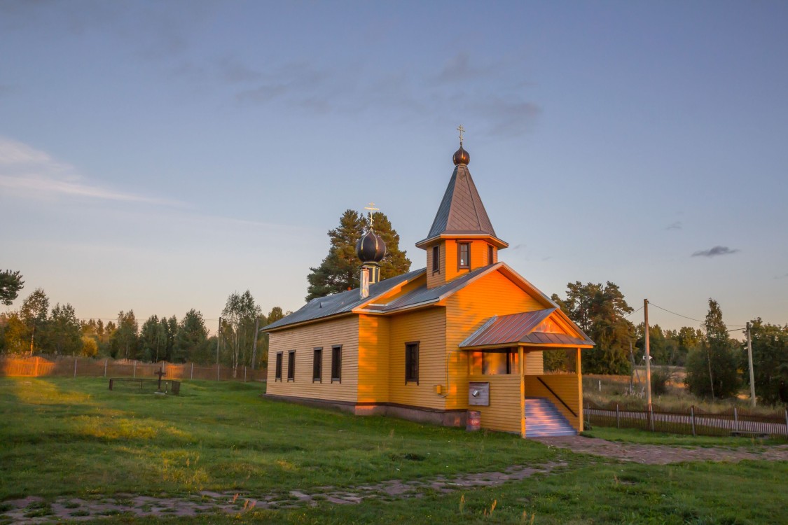 Церковь Сретения Господня, Родионово (Подпорожский район, Ленинградская область). фасады, Вид с северо-запада
