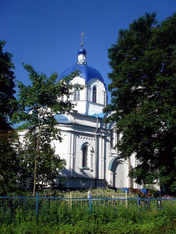 Церковь Воздвижения Креста Господня, Ополье (Кингисеппский район, Ленинградская область). фасады