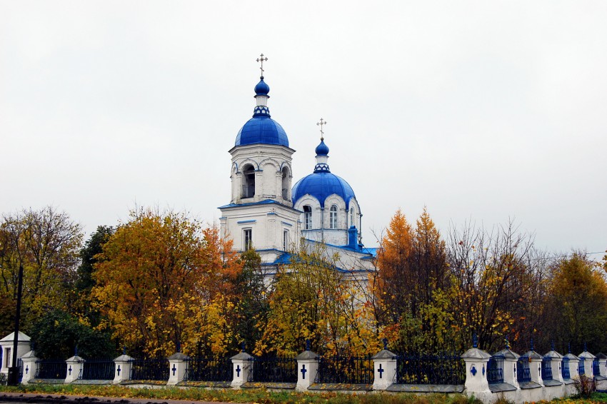 Ополье. Церковь Воздвижения Креста Господня. архитектурные детали