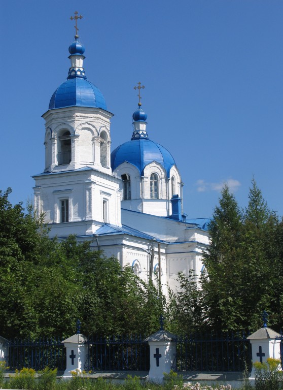 Церковь Воздвижения Креста Господня, Ополье (Кингисеппский район, Ленинградская область). фасады