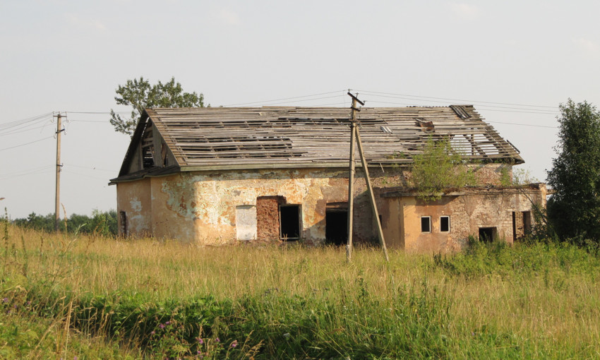 Церковь Покрова Пресвятой Богородицы, Колбеки (Бокситогорский район, Ленинградская область). фасады, Вид с северной стороны