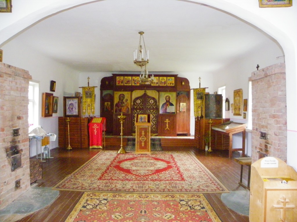 Троицкий скит. Церковь Флора и Лавра, Сенно (Бокситогорский район, Ленинградская область). интерьер и убранство