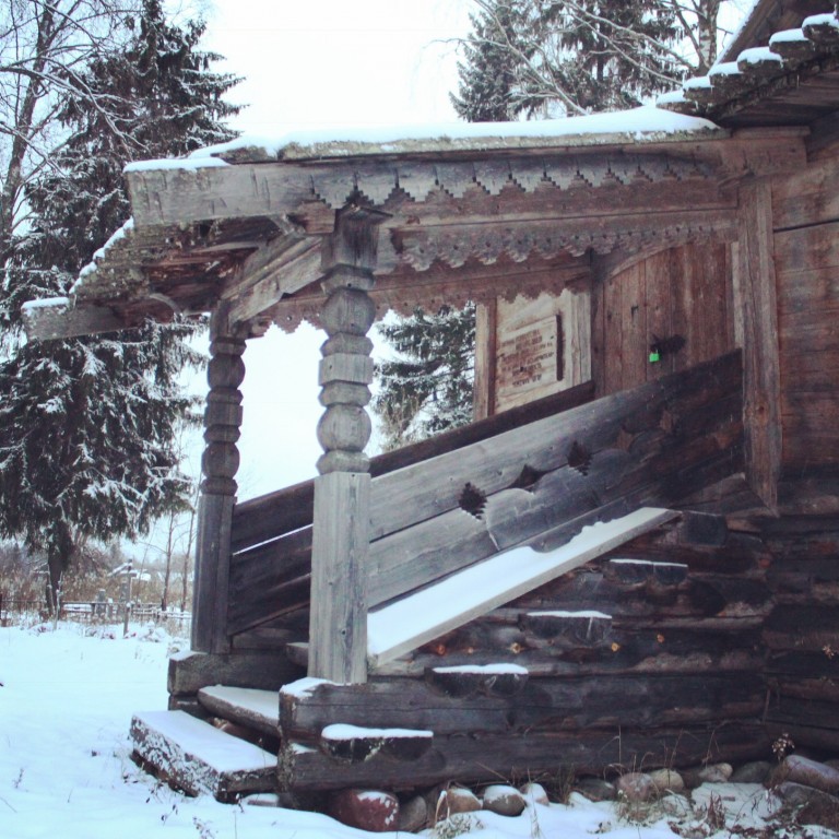 Церковь Рождества Пресвятой Богородицы, Лиственка (Бокситогорский район, Ленинградская область). архитектурные детали