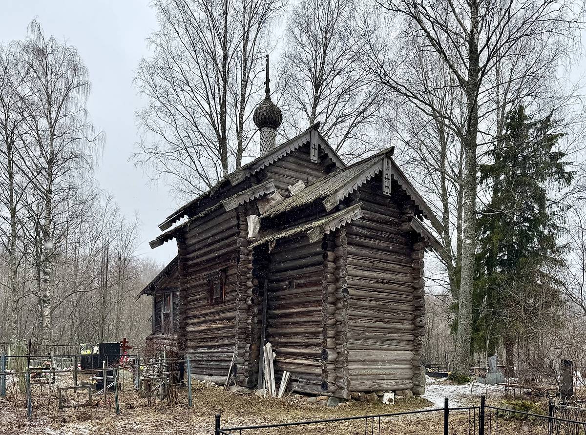 Вид с юго-востока, фасады. Церковь Рождества Пресвятой Богородицы, Лиственка (Бокситогорский район, Ленинградская область)