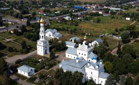 Завидово. Храмовый комплекс. Церкви Успения Пресвятой Богородицы и Троицы Живоначальной