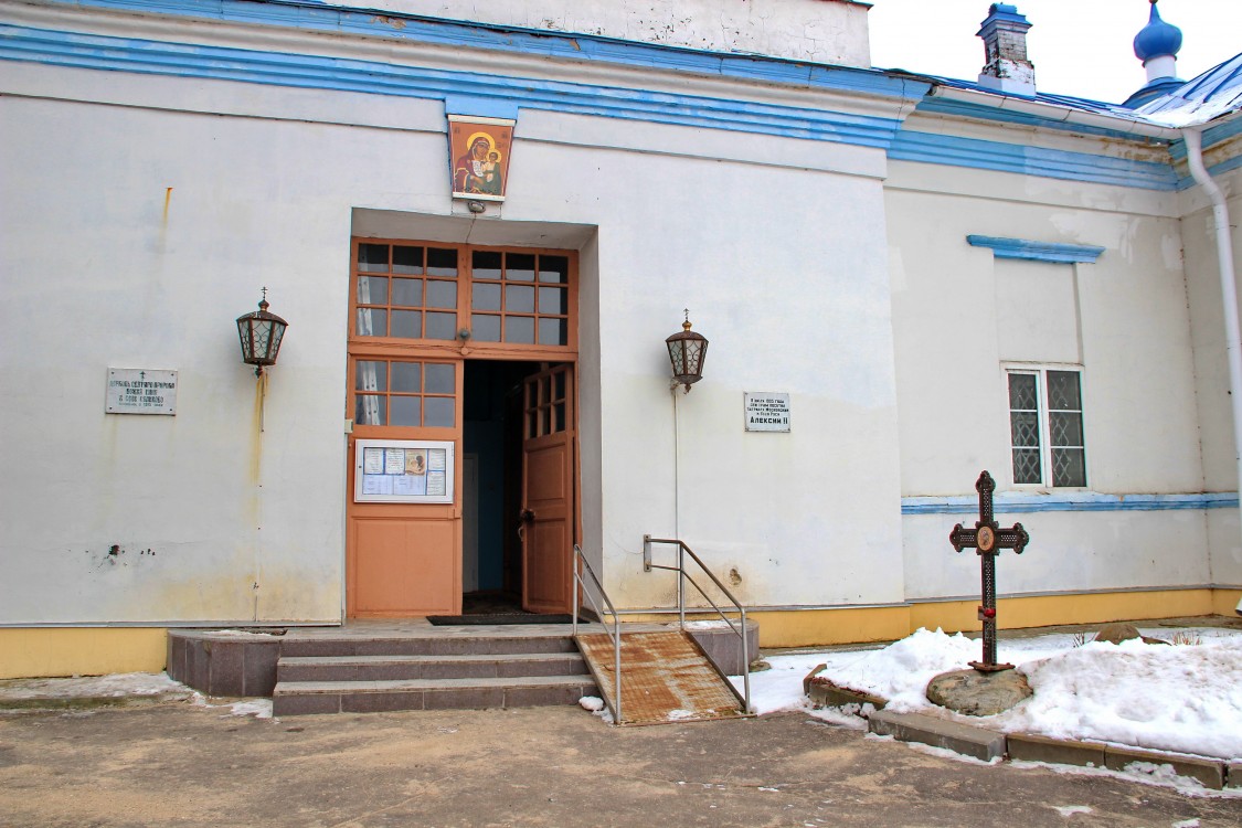 Церковь Илии Пророка, Селихово (Конаковский район, Тверская область). архитектурные детали