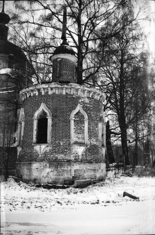 Фёдоровское. Церковь Успения Пресвятой Богородицы. дополнительная информация