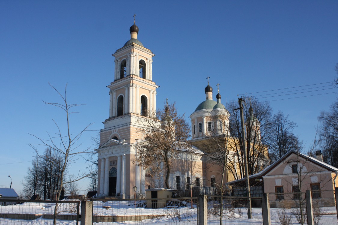 Церковь Преображения Господня, Спас-Заулок (Клинский городской округ, Московская область). фасады