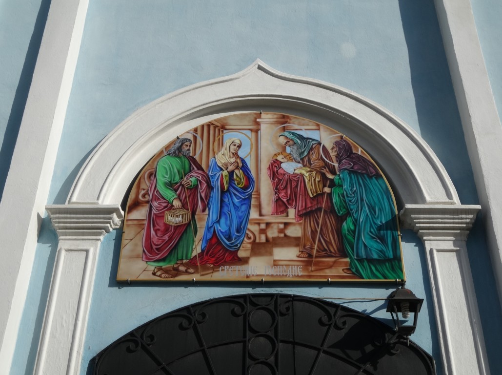 Муром. Церковь Сретения Господня. архитектурные детали, икона над входом