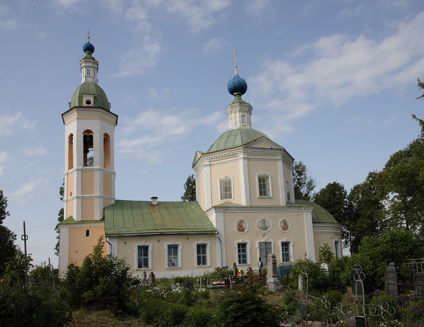 Церковь Параскевы Пятницы, Большое Село (Большесельский район, Ярославская область). фасады