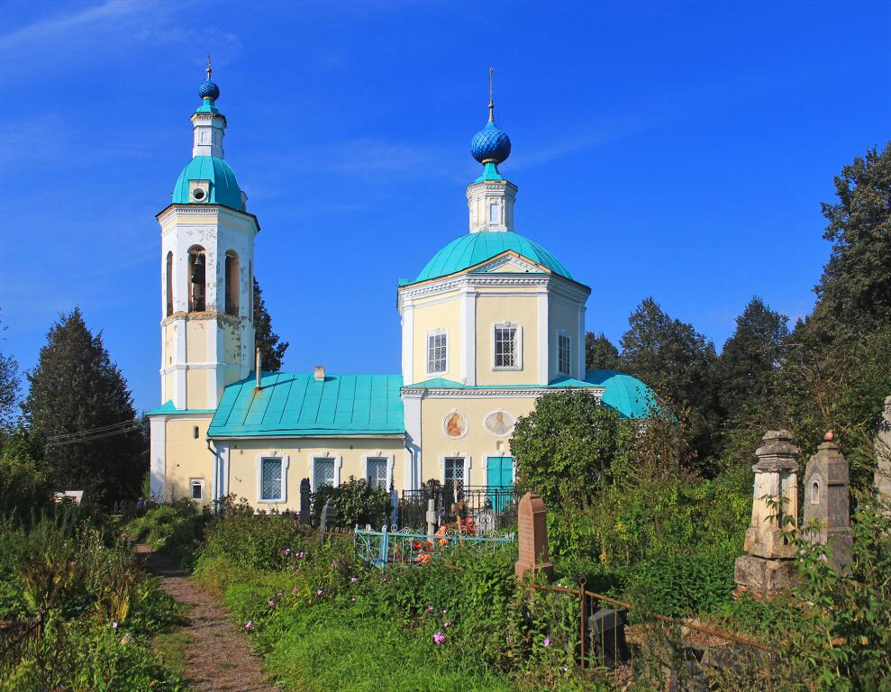 Церковь Параскевы Пятницы, Большое Село (Большесельский район, Ярославская область). фасады, Вид с юга