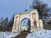 Большое Село. Параскевы Пятницы, церковь