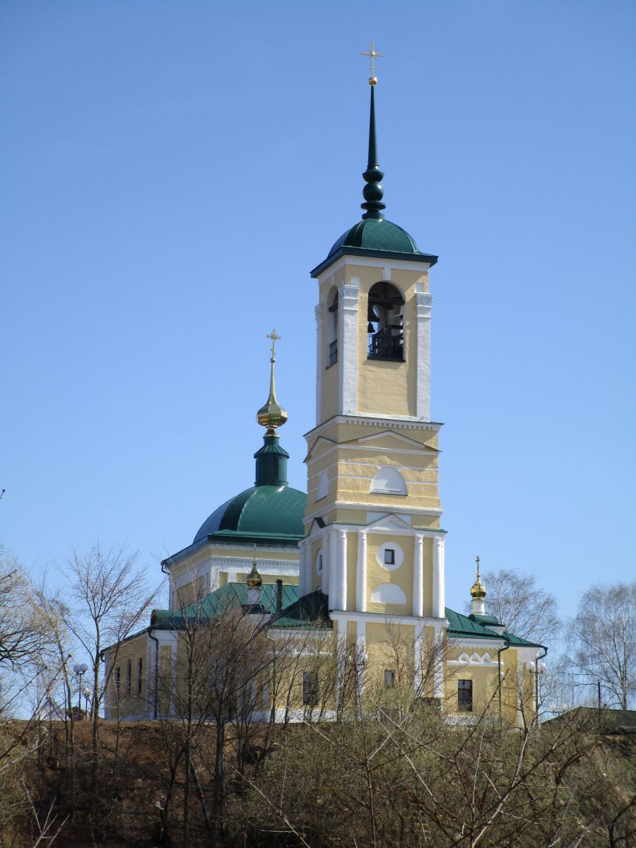 Церковь Илии Пророка, Улово (Суздальский район, Владимирская область). фасады, Вид на храм с кладбища, западный фасад.