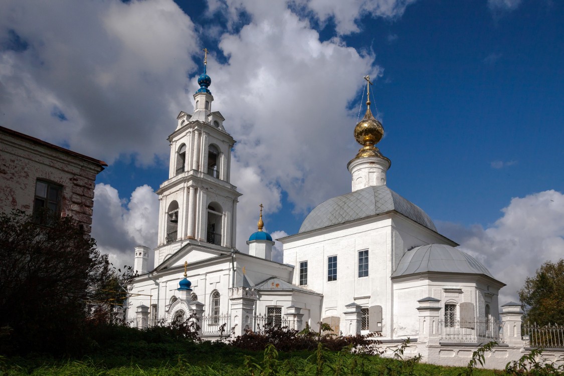 Порецкое. Церковь Спаса Преображения. фасады