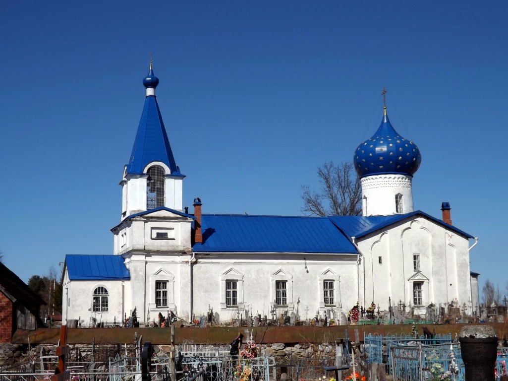 Церковь Михаила Архангела, Кобылье Городище (Гдовский район, Псковская область). фасады