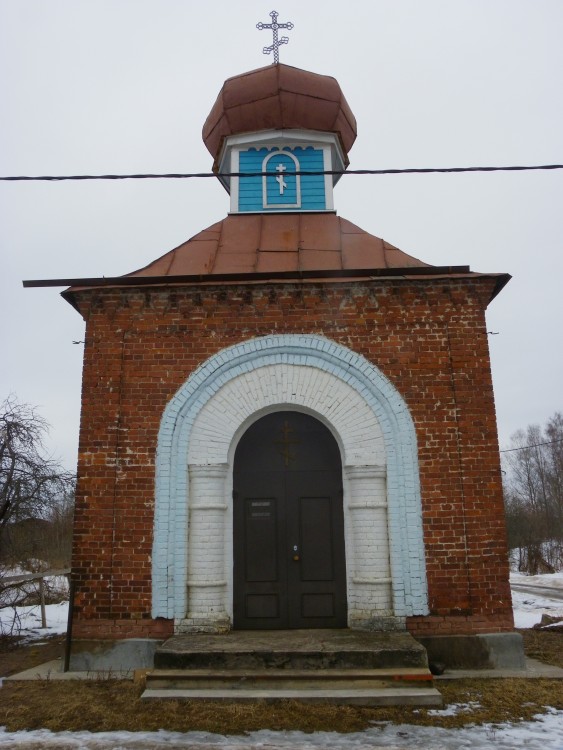 Часовня Троицы Живоначальной, Бетково (Лужский район, Ленинградская область). фасады