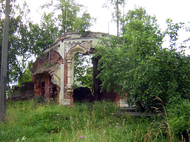 Церковь Покрова Пресвятой Богородицы, Каменка (Лужский район, Ленинградская область). фасады