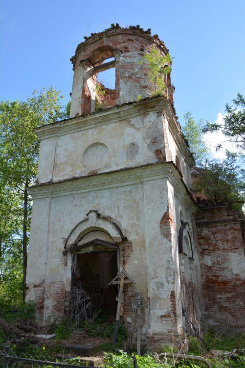 Смешино. Церковь Успения Пресвятой Богородицы. фасады