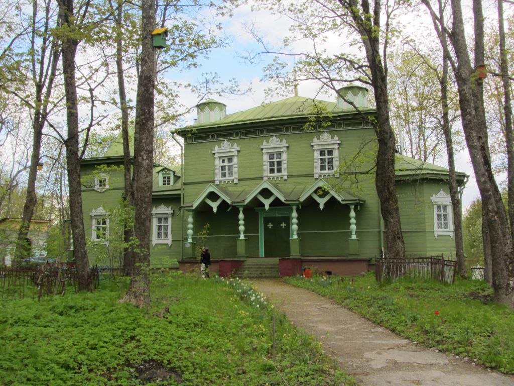 Церковь Георгия Победоносца, Заполье (Плюсский район, Псковская область). фасады