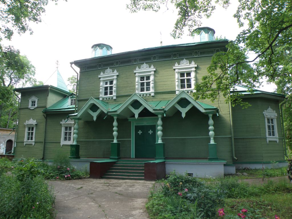 Церковь Георгия Победоносца, Заполье (Плюсский район, Псковская область). фасады