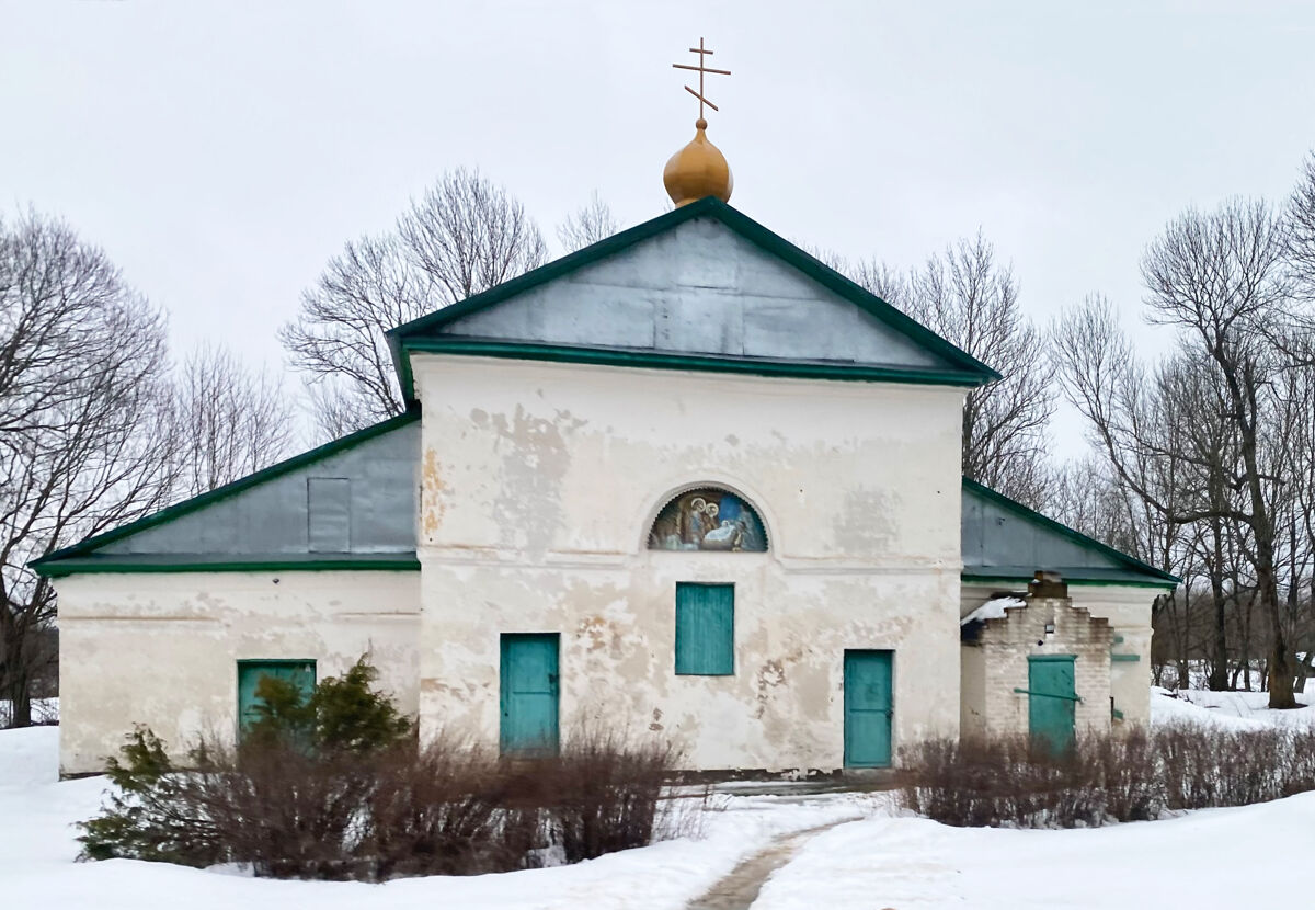 Пожеревицы. Церковь Рождества Христова. фасады, Вид с запада, с дороги