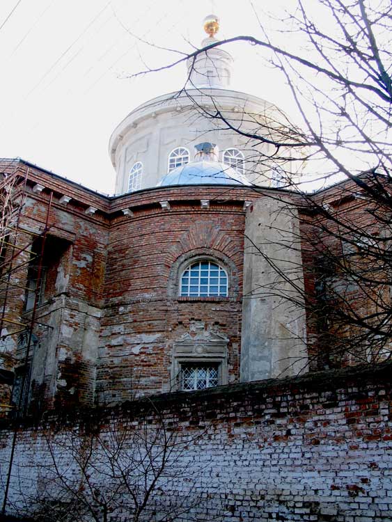 Собор Успения Пресвятой Богородицы, Рыльск (Рыльский район, Курская область). архитектурные детали
