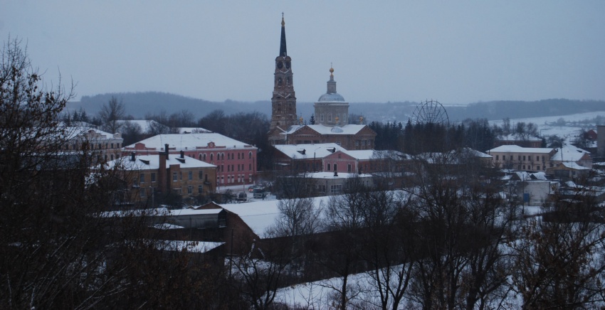 Собор Успения Пресвятой Богородицы, Рыльск (Рыльский район, Курская область). общий вид в ландшафте, Вид с горы Иоанна Рыльского