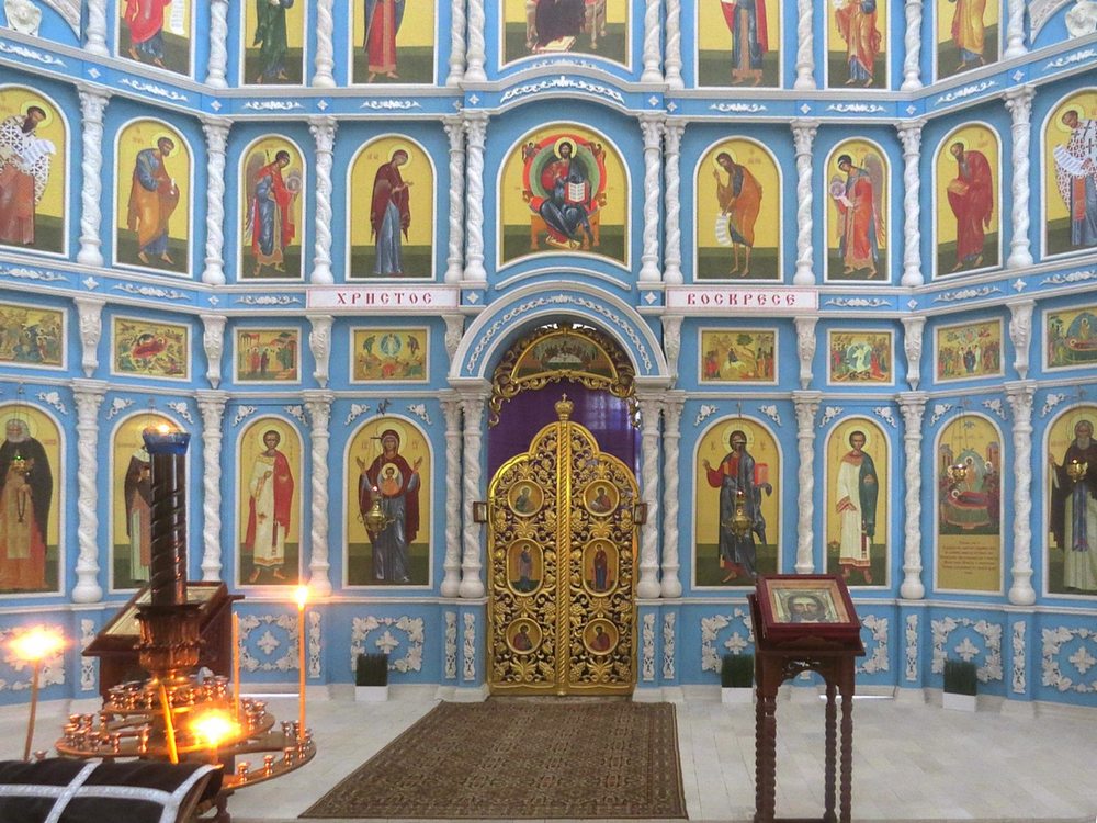 Собор Успения Пресвятой Богородицы, Рыльск (Рыльский район, Курская область). интерьер и убранство