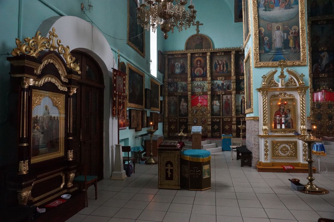 Церковь Пантелеимона Целителя, Сумы (Сумской район, Украина, Сумская область). интерьер и убранство