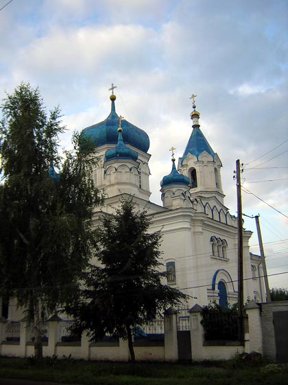 Белополье. Церковь Петра и Павла. фасады