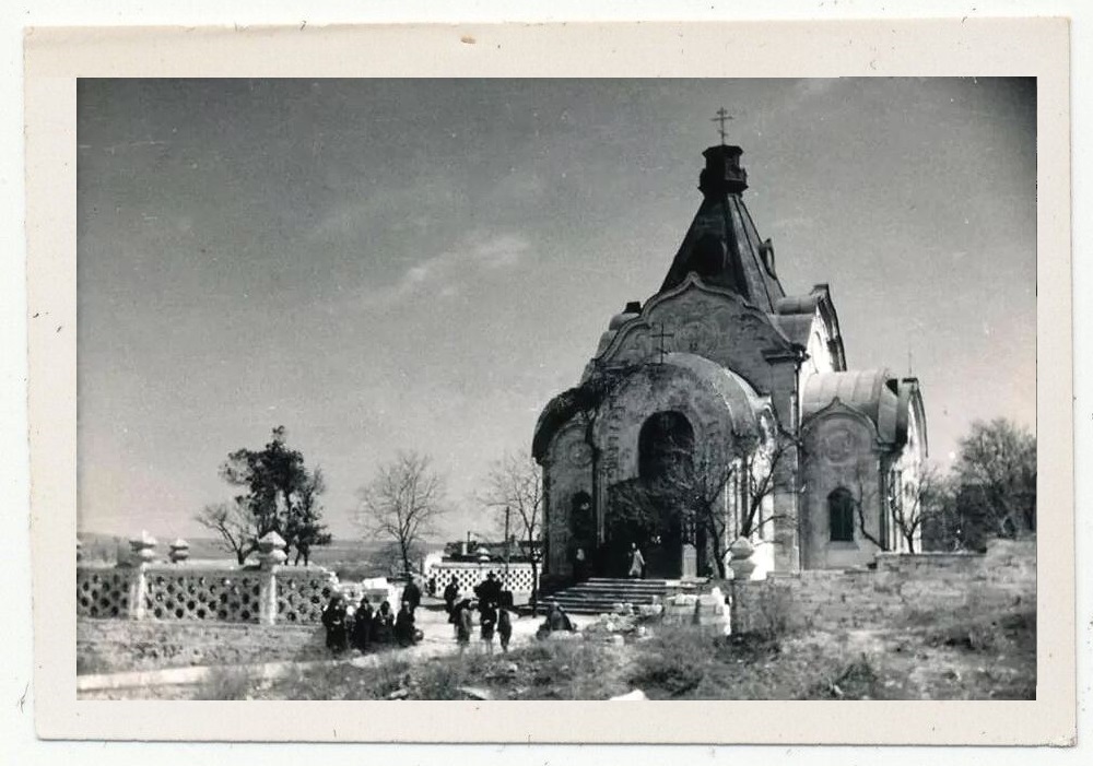 Керчь. Церковь Афанасия Великого. архивная фотография, Фото 1943 г. с аукциона e-bay.de