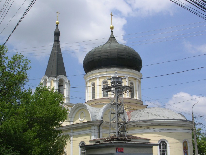 Петро-Павловский кафедральный собор - Гостиница "Таврическая"