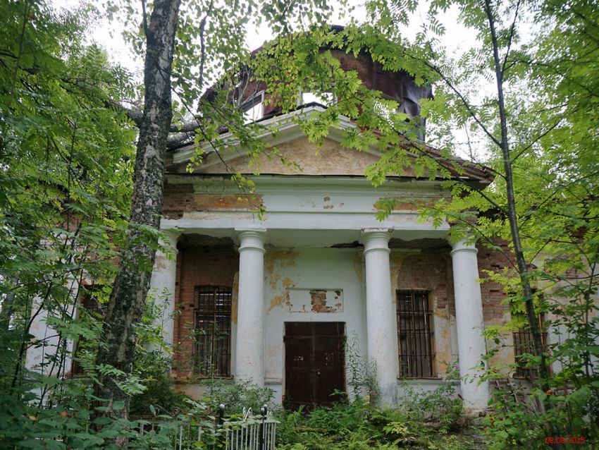 Загубье. Церковь Спаса Преображения. фасады