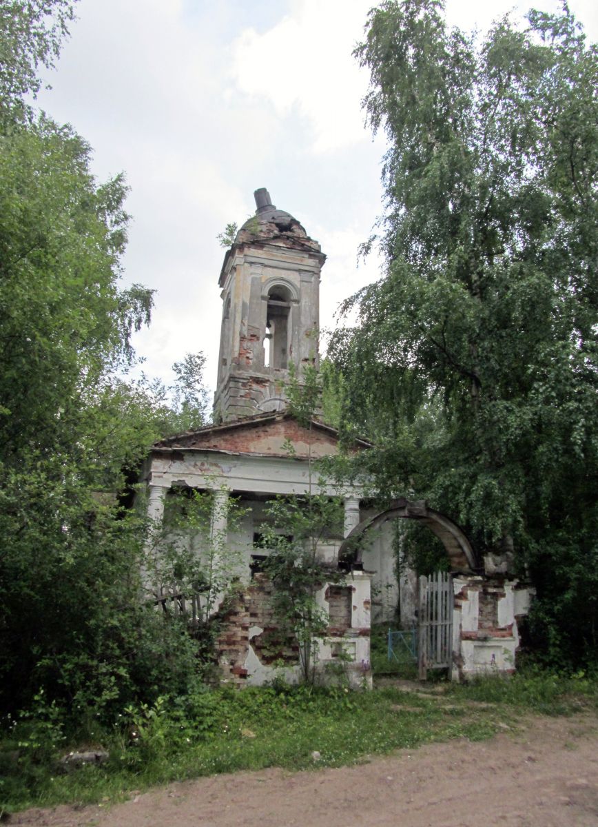 Загубье. Церковь Спаса Преображения. фасады