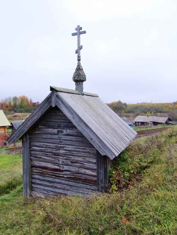 Часовня Иоанна Богослова, Шишкина (Плесецкий район, Архангельская область). фасады, вид с северо-востока