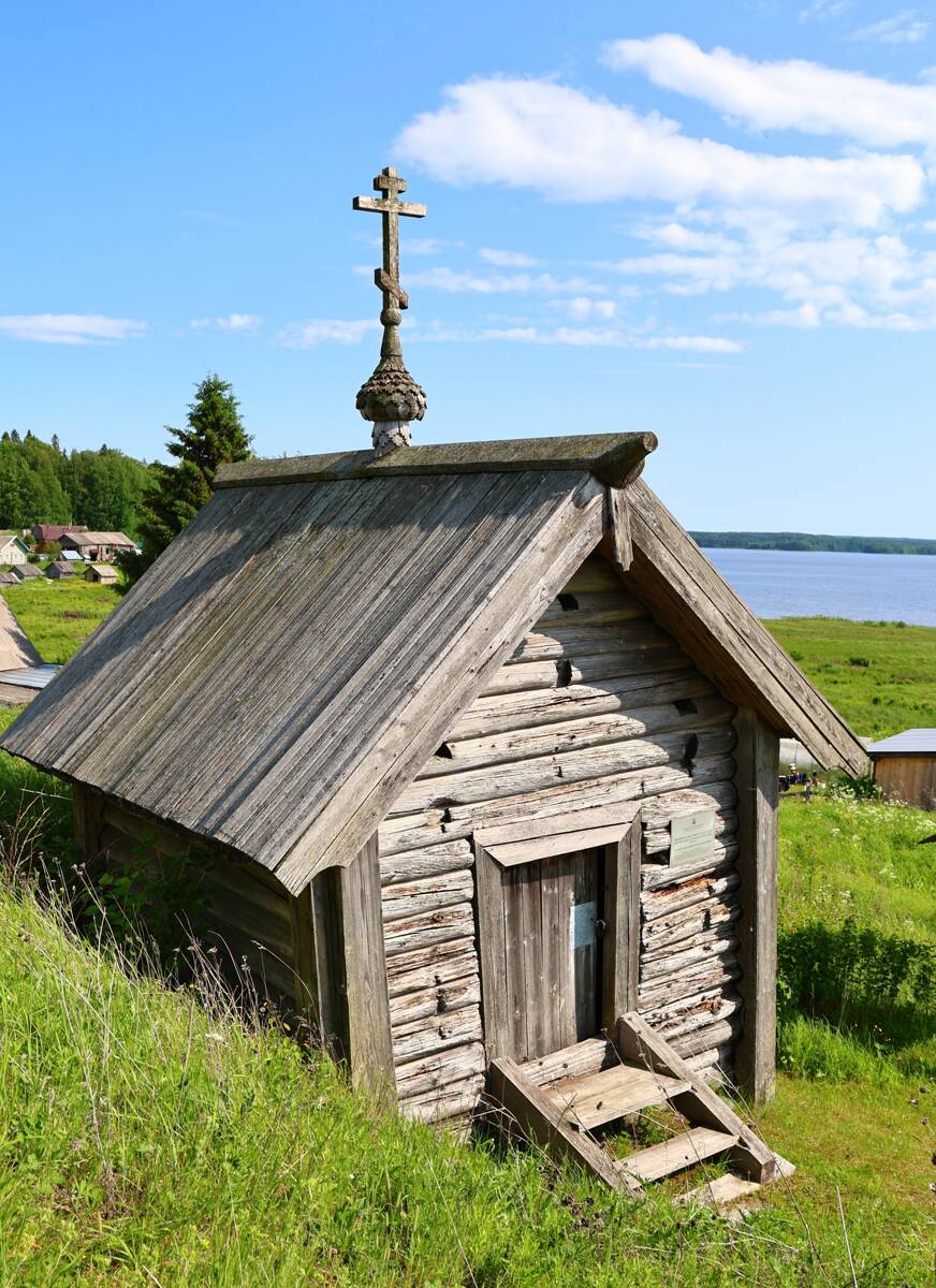 Часовня Иоанна Богослова, Шишкина (Плесецкий район, Архангельская область). фасады