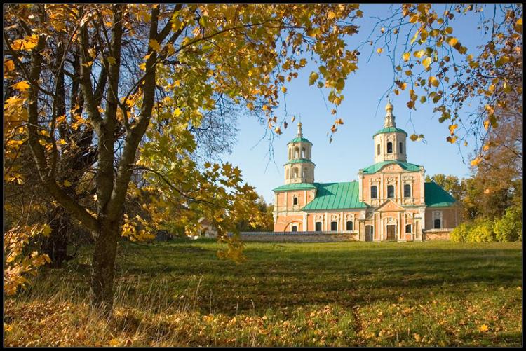 Церковь Владимирской иконы Божией Матери, Чукавино (Старицкий район, Тверская область). общий вид в ландшафте