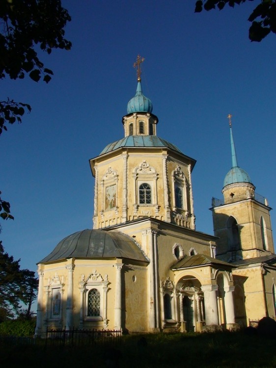 Берново. Церковь Успения Пресвятой Богородицы. фасады